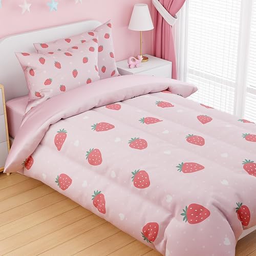 SANDJEST Strawberry Duvet Cover Set for Kids 1