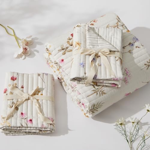 Bedsure Floral Quilt Set King - 3 Piece Reversible Microfiber Bedding