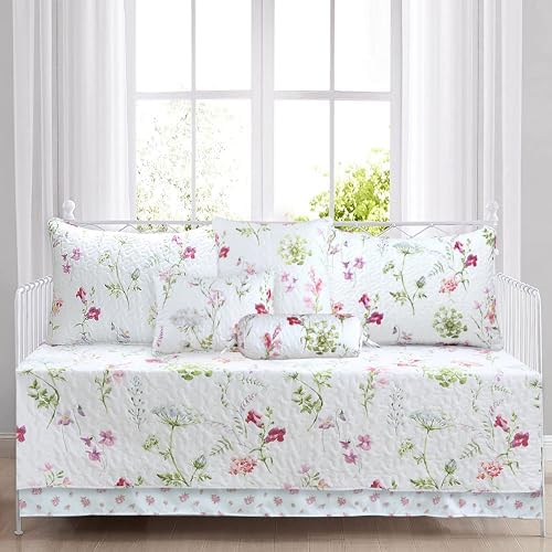 Cozy Line 7 Piece Daybed Quilted Bedding Set 1
