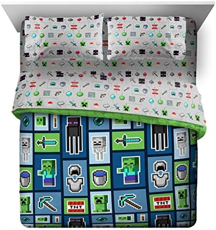 Jay Franco Minecraft Monster Hunters Queen Bed Set