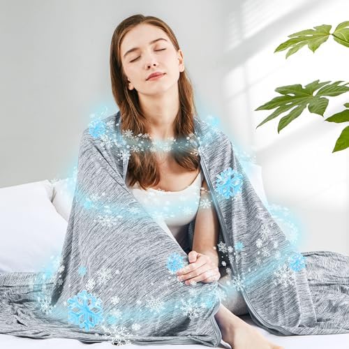 Degrees of Comfort Cooling Blanket Queen Size Grey
