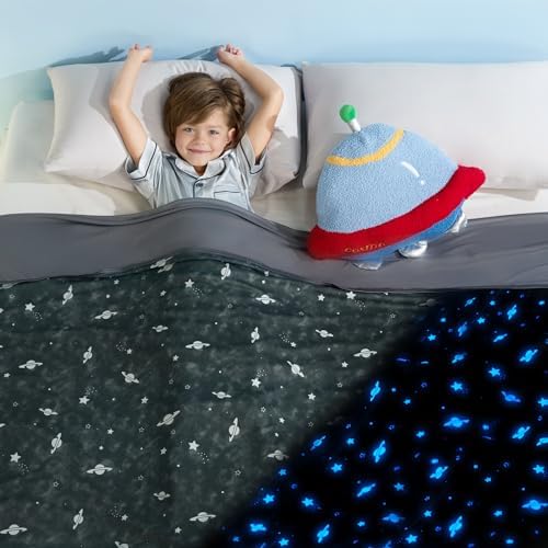 LUXEAR Cooling Blanket with Glow in the Dark Design