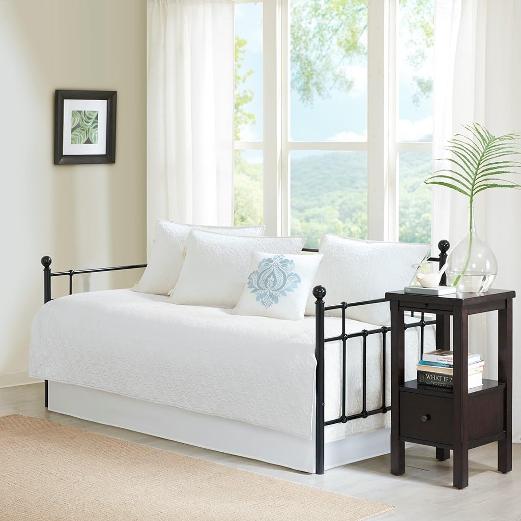 Charming Reversible Daybed Cover Set 6 Piece with Shams and Pillow White