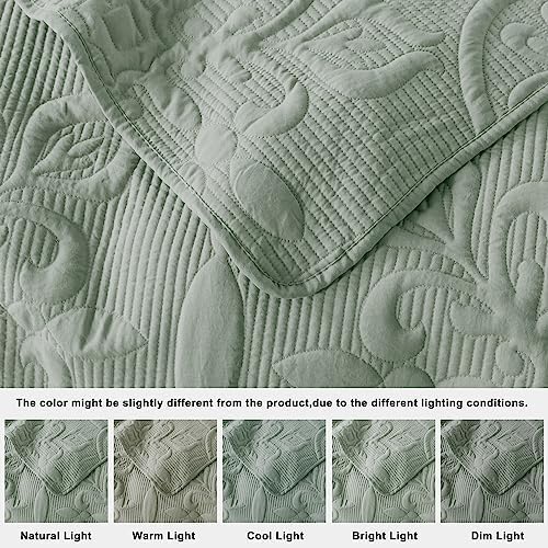 B2EVER Sage Green Damask Cal King Quilt Set