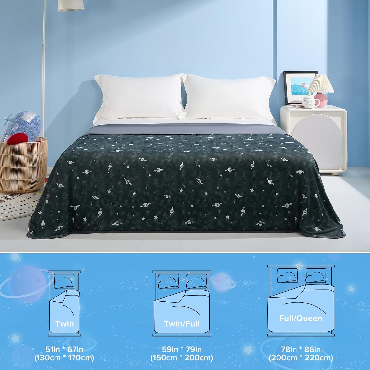 LUXEAR Cooling Blanket with Glow in the Dark Design