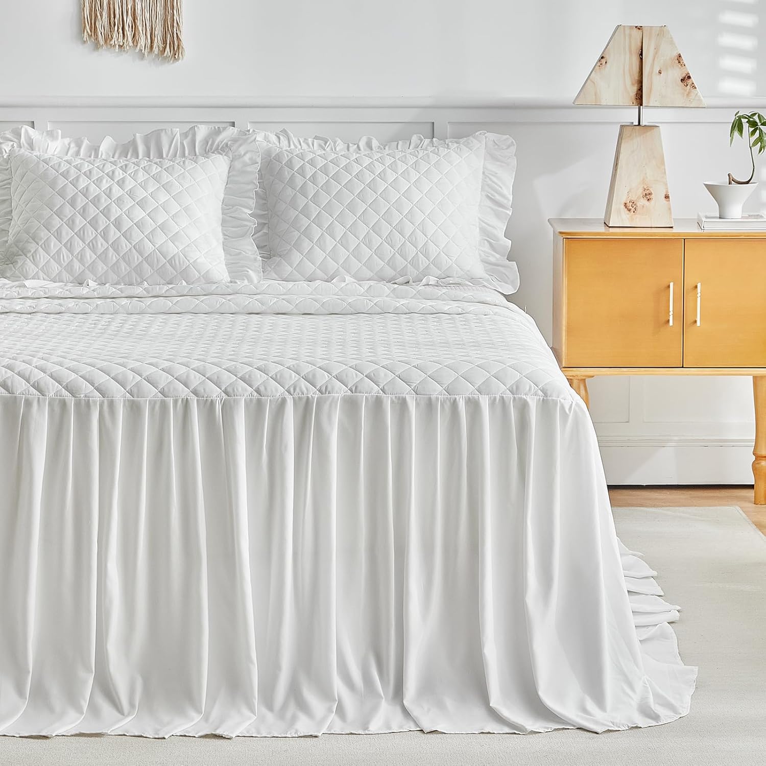 UOZZI BEDDING Ruffle Skirt Bedspread Set Queen Size White