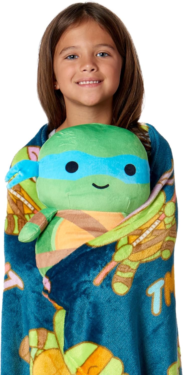 NORTHWEST Teenage Mutant Ninja Turtles Throw and Hugger Set 50 x 60 Inches