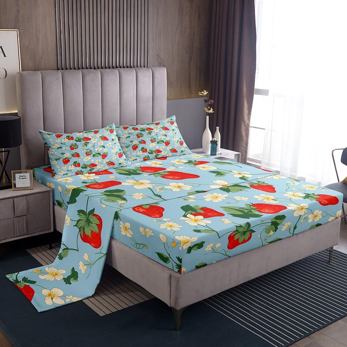 Jejeloiu Kids Strawberry Bed Sheet Set King Size