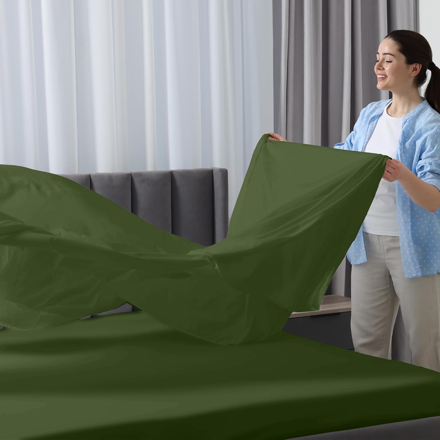 ROYALE LINENS California King Flat Sheet - Ultra Soft Brushed Microfiber