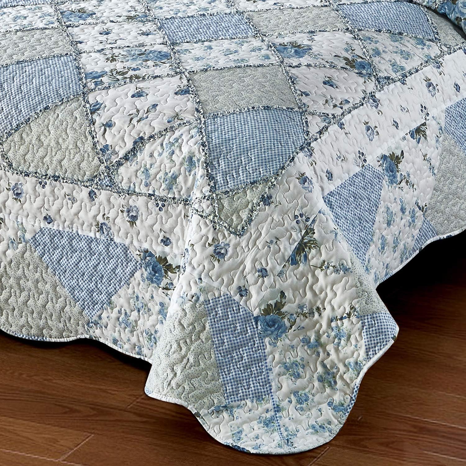 VIVILINEN Blue Floral Patchwork Quilt Set 1