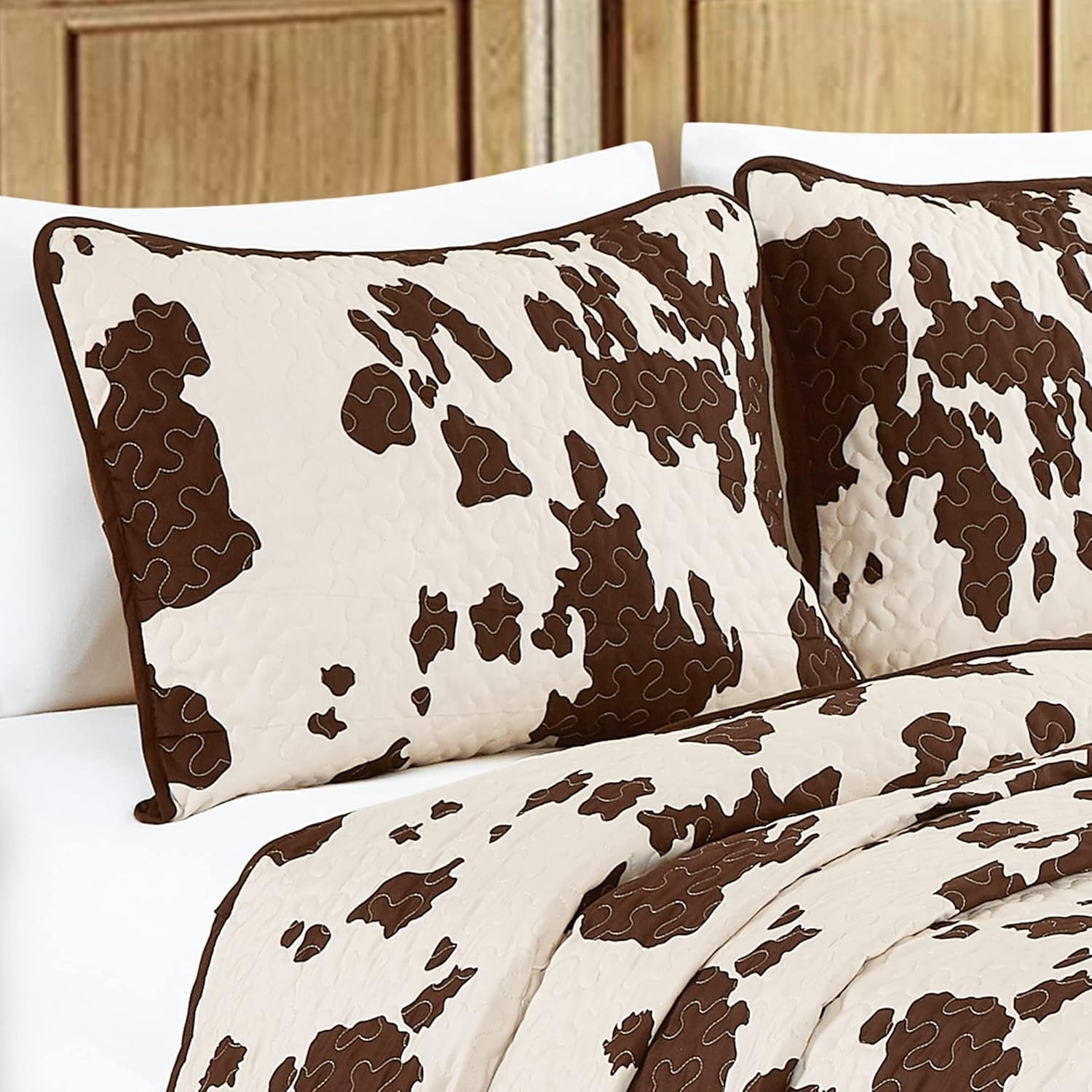 Linen Mart Southwestern Rustic Cowhide Quilt Set - Queen 3 Piece