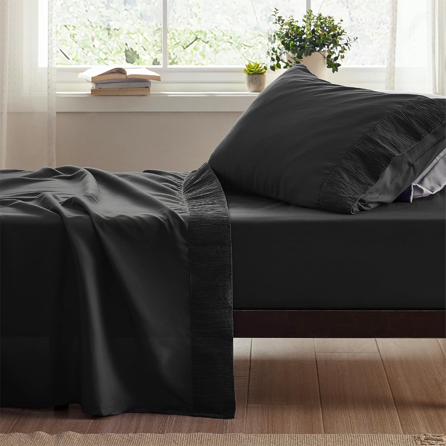 Bedsure Twin XL Comforter Duvet Insert Bundle with Sheets 1