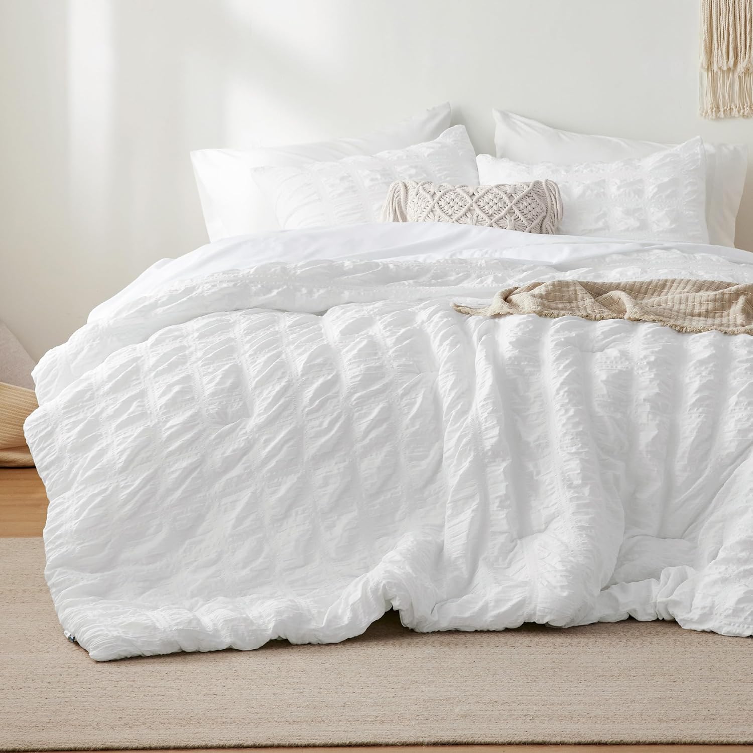 Bedsure Bed in a Bag Twin - 5 Piece Plaid Seersucker Comforter Set