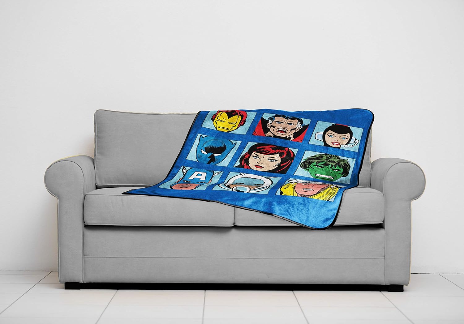 Jay Franco Marvel Avengers Throw Blanket - 46x60 inches