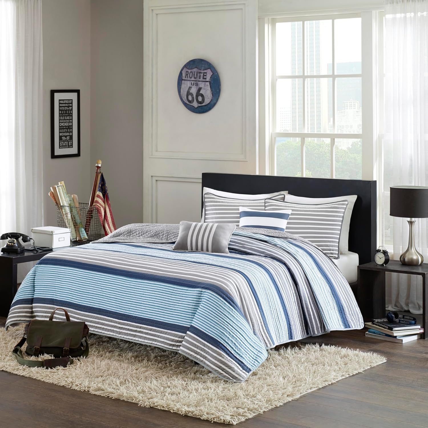 Intelligent Design Paul Reverisble Quilt Set Blue 4 Piece