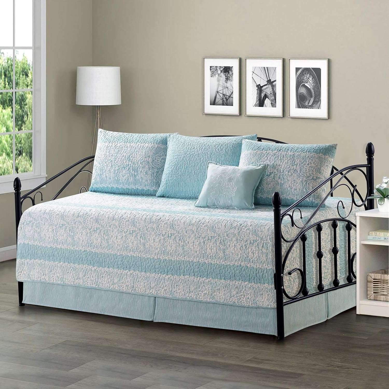 Home Soft Things 6 Piece Daybed Cover Set with Shams and Pillow