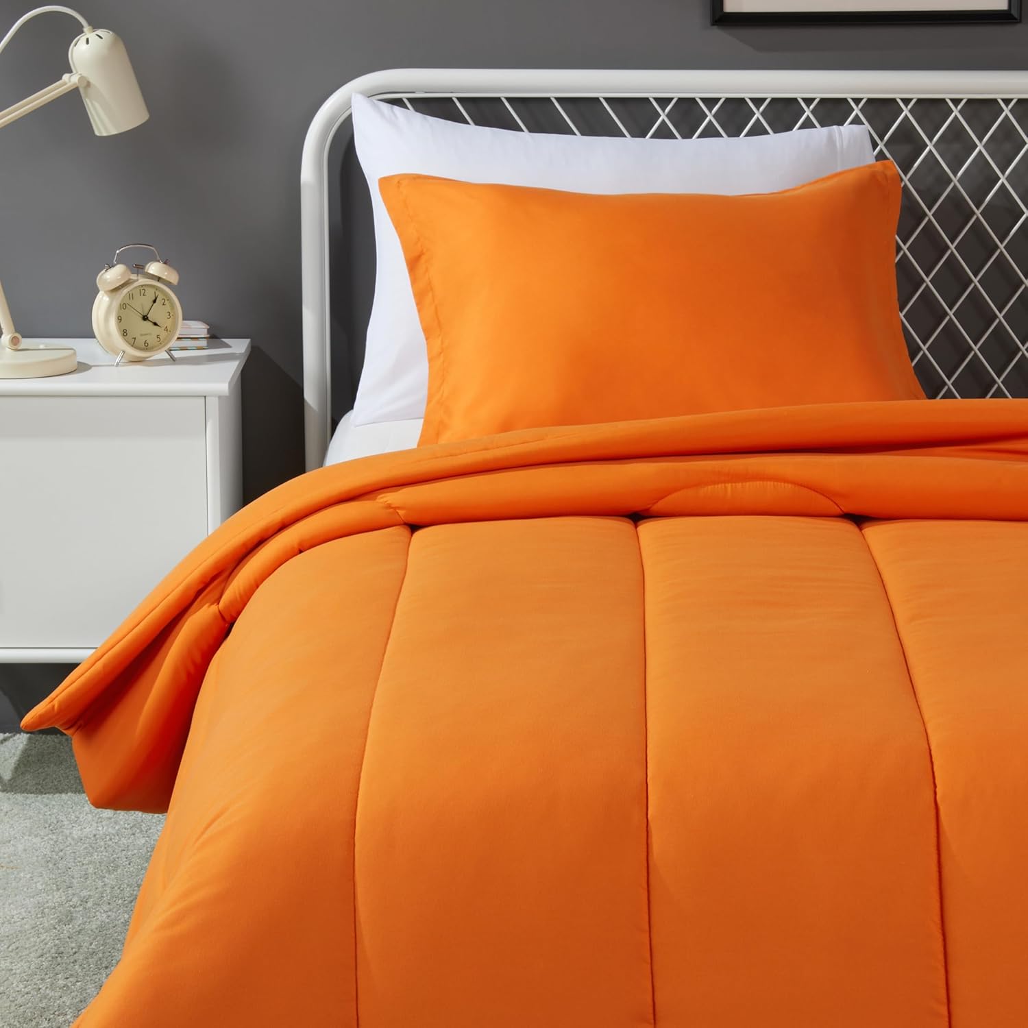 Amazon Basics 2-Piece Microfiber Kids Comforter Set Twin Bright Orange