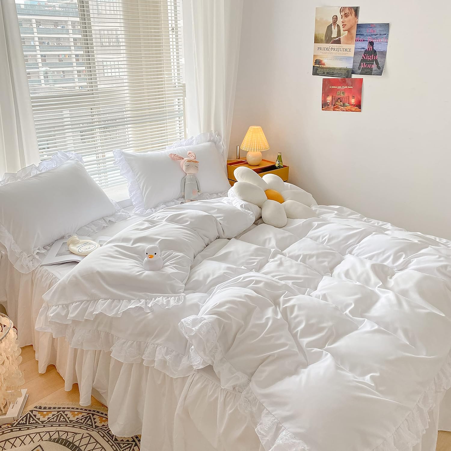 MOOWOO Chic Ruffle Lace Duvet Cover Set Twin White 2 Piece