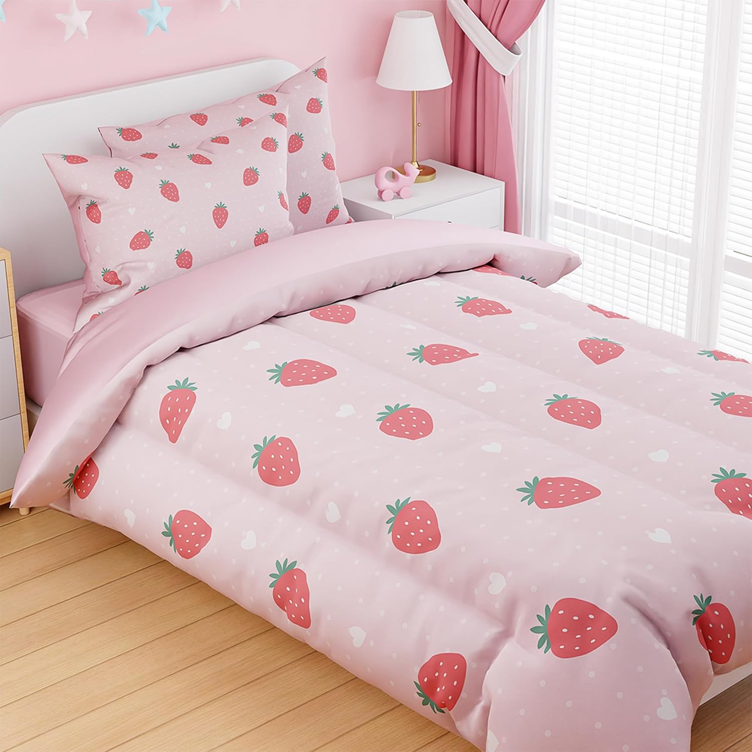 SANDJEST Strawberry Duvet Cover Set for Kids 1