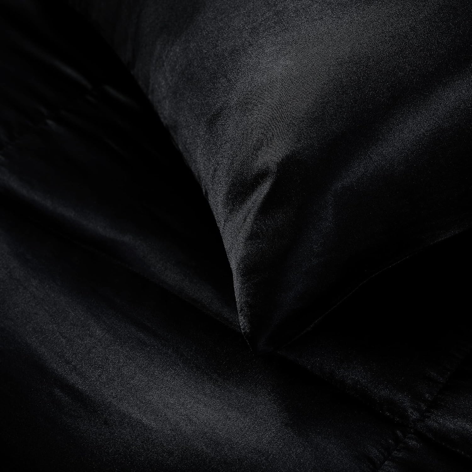 Whale Flotilla Reversible Twin Comforter Set Satin Brushed Black