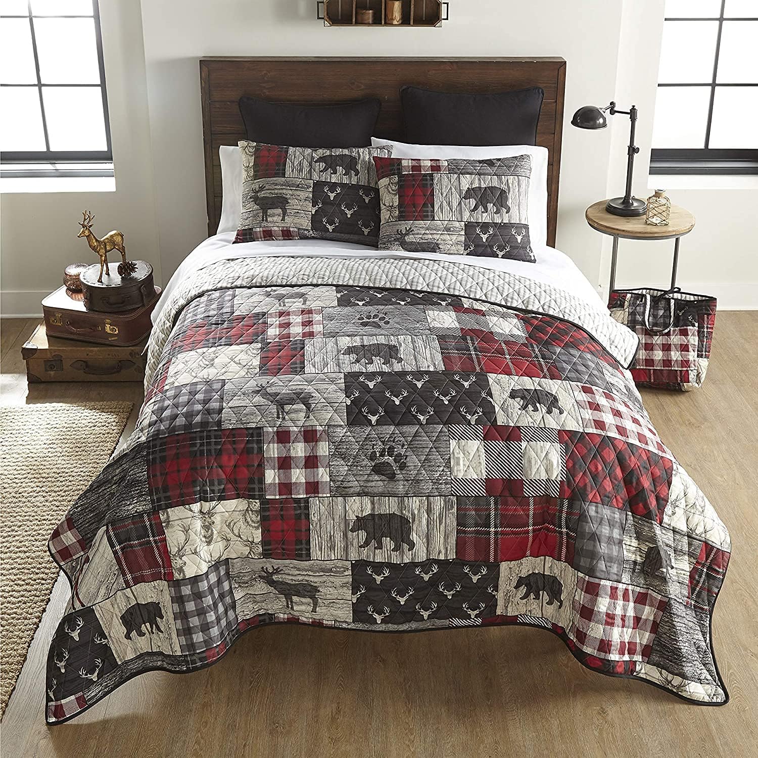 Donna Sharp Reversible Quilt Set - 3 Piece