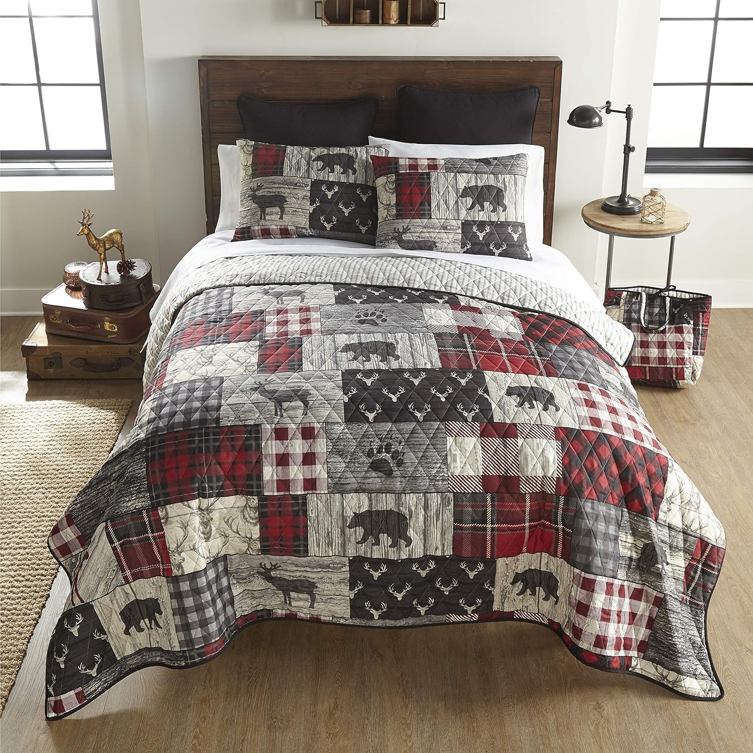 Donna Sharp Reversible Quilt Set - 3 Piece